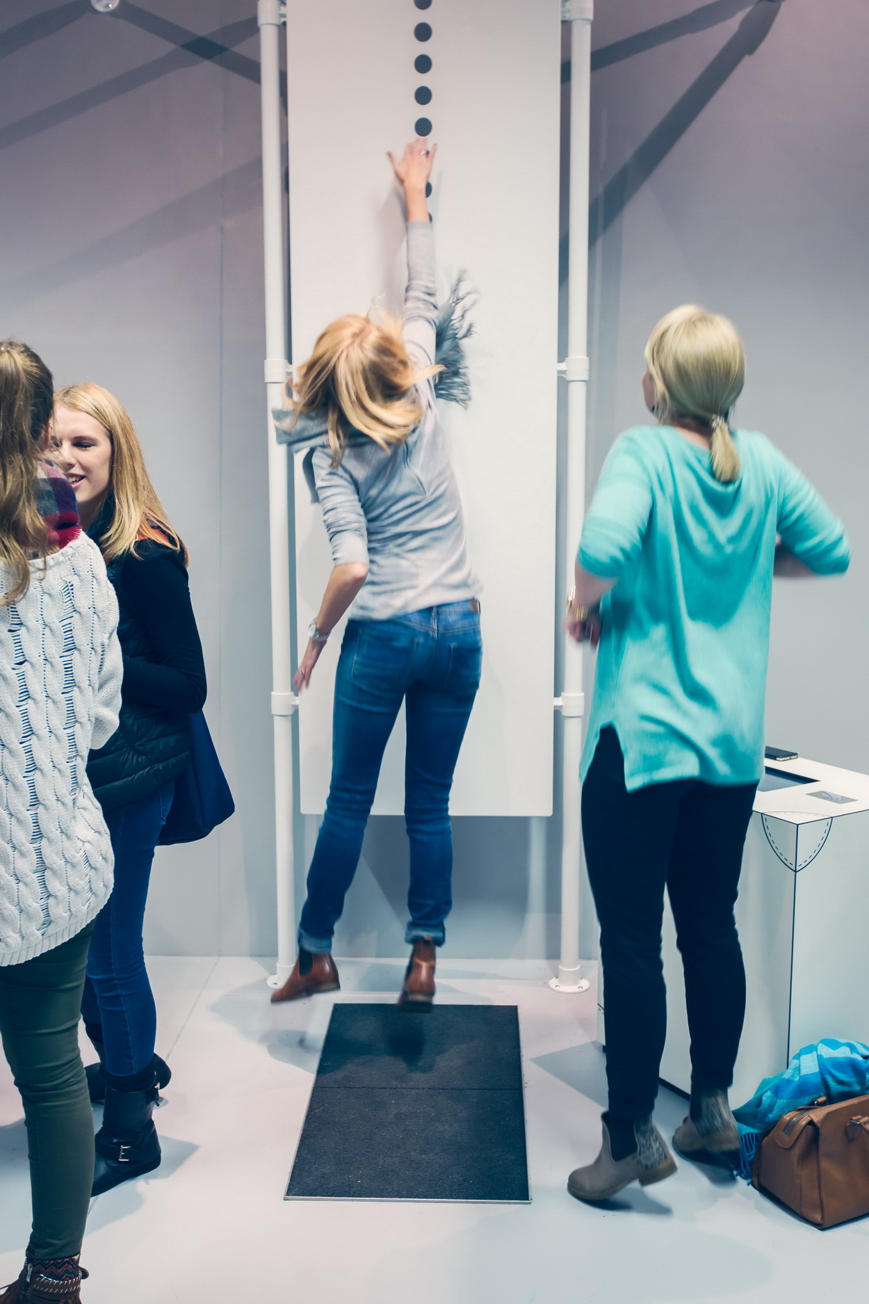 Kennenlernen im alter EY ALTER – Du kannst dich mal kennenlernen!, EY ALTER